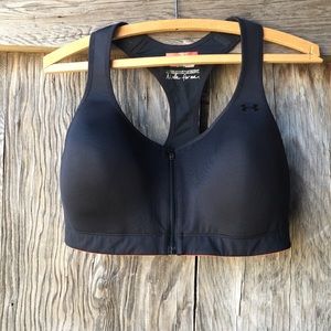 Under Armor Sports Bra Heat Gear